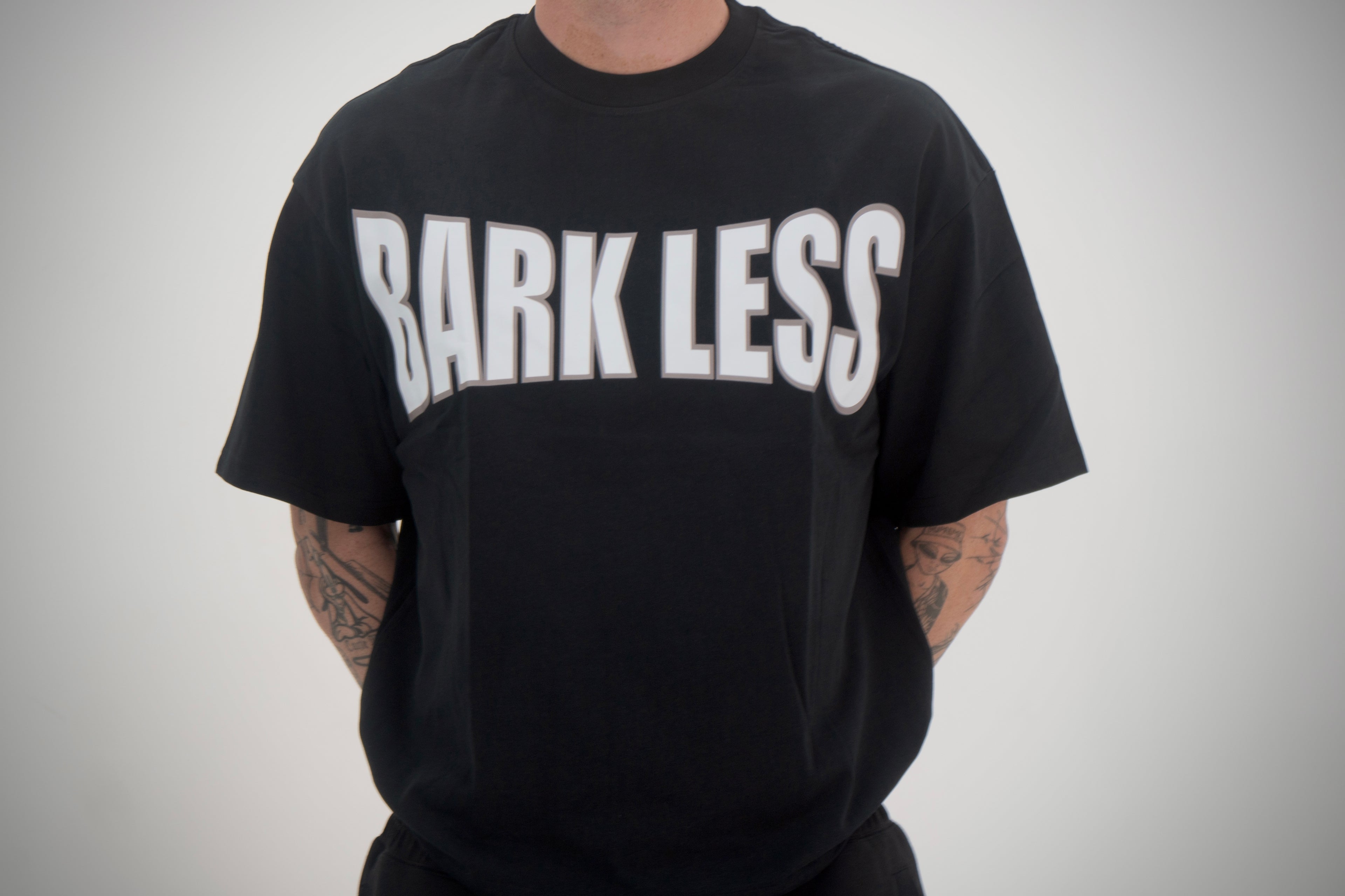 STAPLE TEE