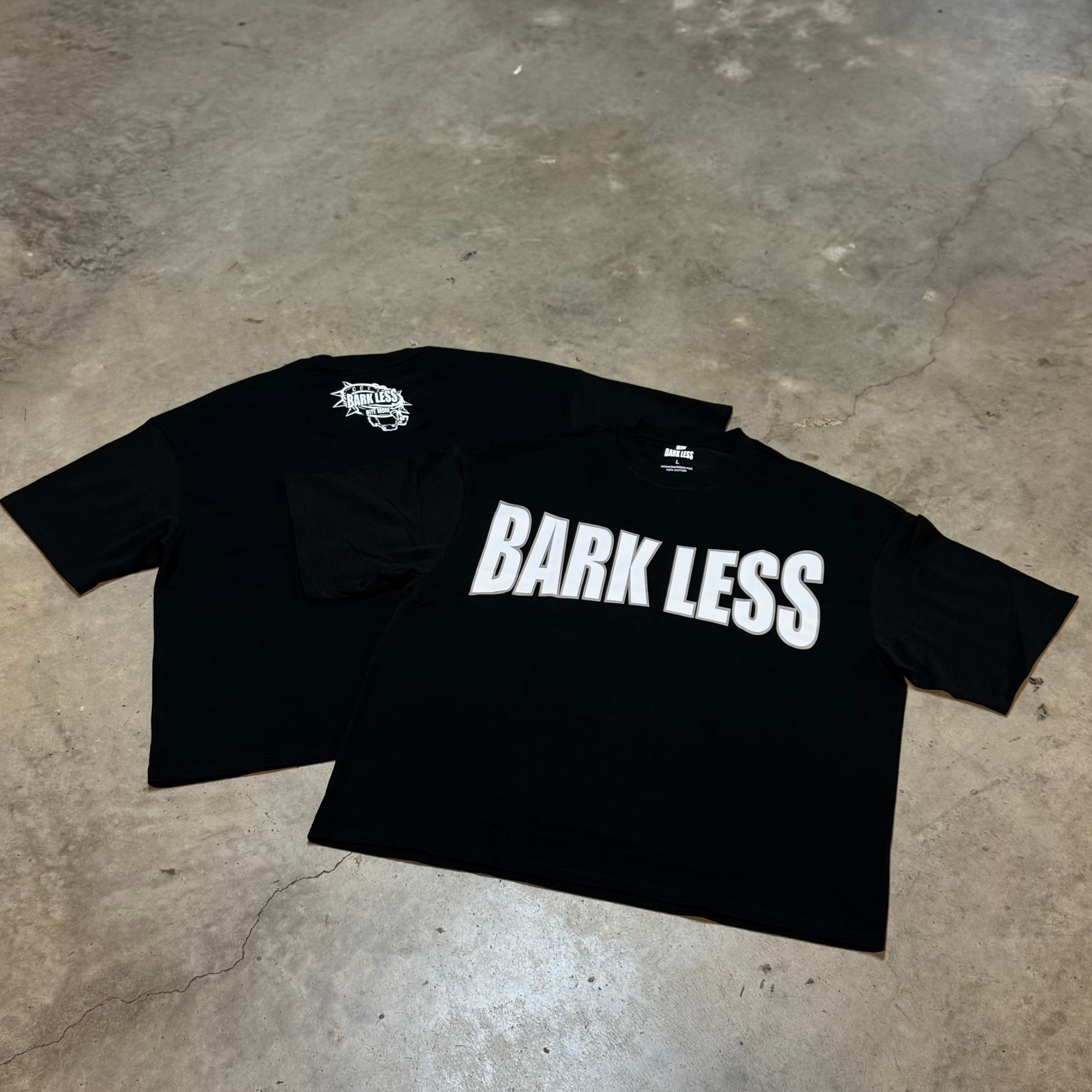 STAPLE TEE